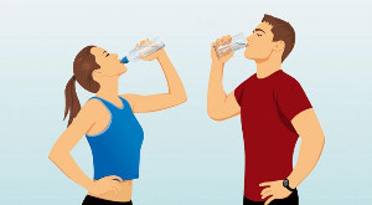 夏の運動時、水分とり過ぎのリスクも…コンディショニング研究会が呼びかけ : yomiDr. / ヨミドクター(読売新聞)