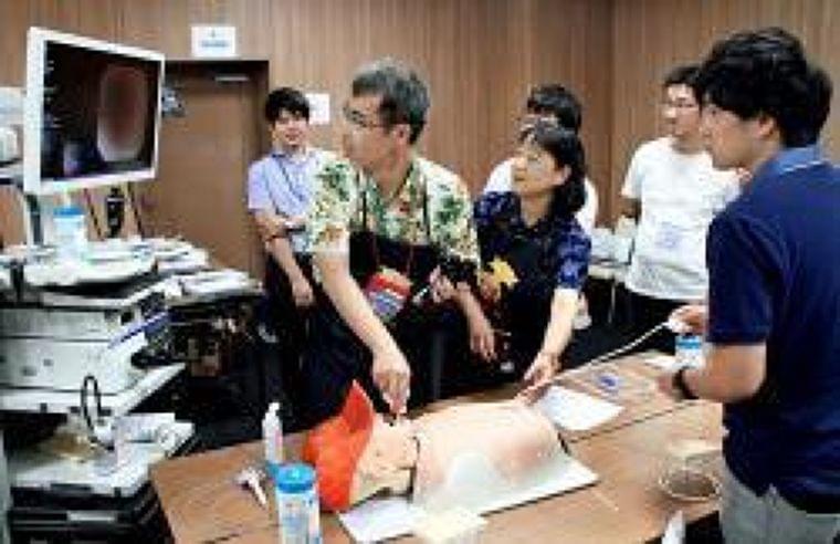 胃ろうと食事両立へ実技学ぶ　大津で医療関係者ら （京都新聞） - Yahoo!ニュース