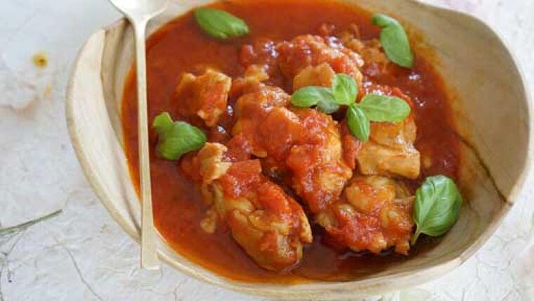 鶏肉のニンニクトマト煮…香りが食欲を刺激 | ヨミドクター(読売新聞)