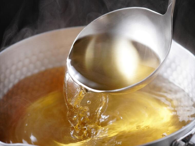 「出汁」の基本をもう一度。簡単なとり方・使い方 | MYLOHAS