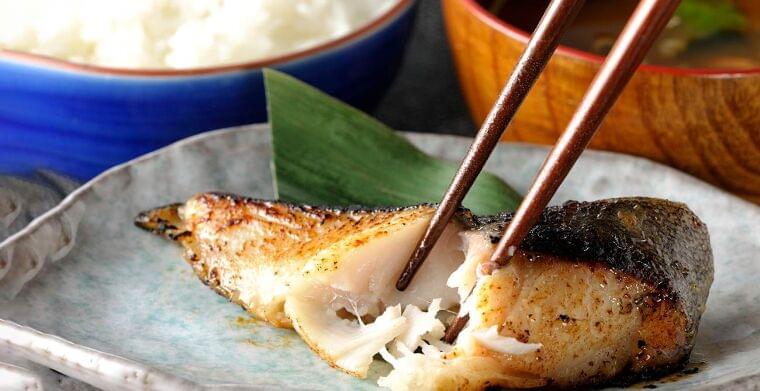 在宅勤務中のランチ、栄養士がおすすめする「コンビニの○○」とは? | 仕事脳で考える食生活改善 | ダイヤモンド・オンライン
