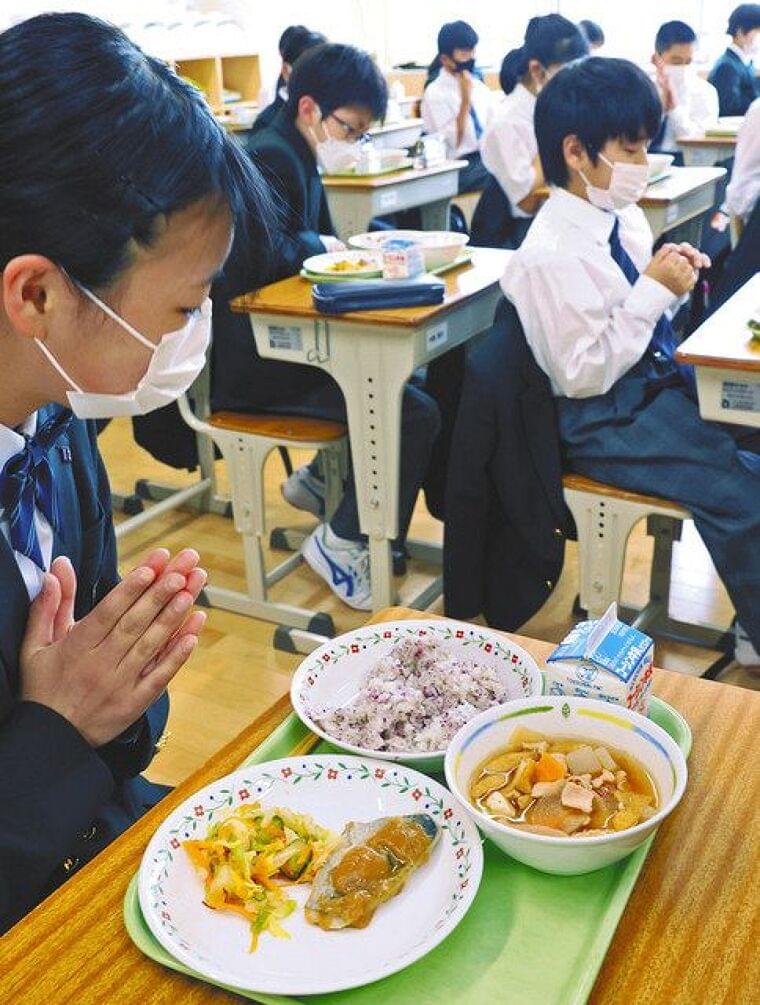 食材高騰で学校給食もピンチ 都内5区で値上げ 揚げ物やパン減らすなど苦心「いつまで乗り切れるか」:東京新聞 TOKYO Web