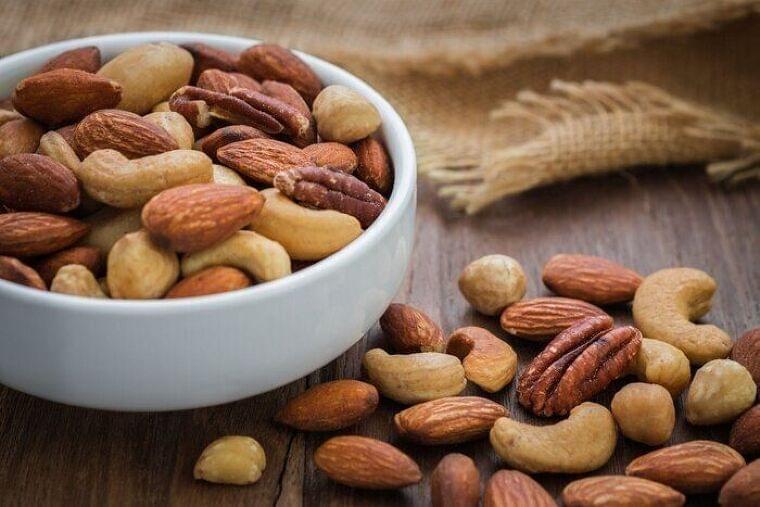 木の実類のアレルギーが急増! 1、2才の食物アレルギー新規発症原因食物の第2位に。いつからどうやって食べさせる? 【専門医】(たまひよONLINE) - Yahoo!ニュース