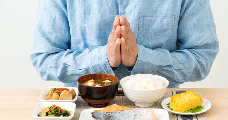 認知症を予防する食生活とは?「15のチェック項目」と適した食べ物を伝授 | ストレスフリーな食事健康術 岡田明子 | ダイヤモンド・オンライン
