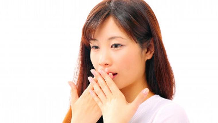 「しゃっくり」を一瞬で止める方法はある? | Mocosuku(もこすく)