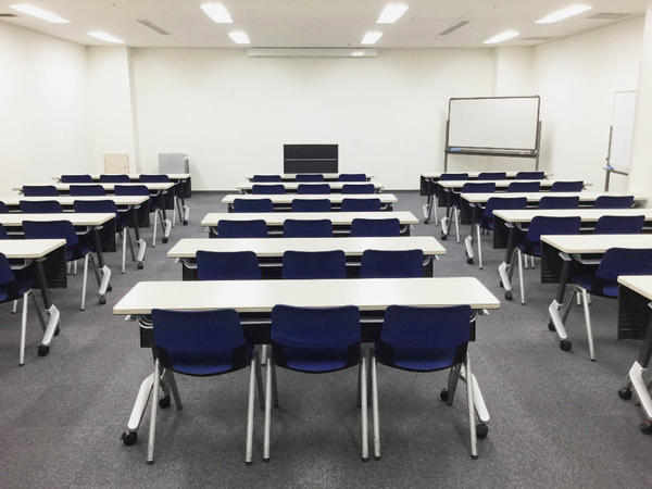 新宿オークタワー会議室 Room1