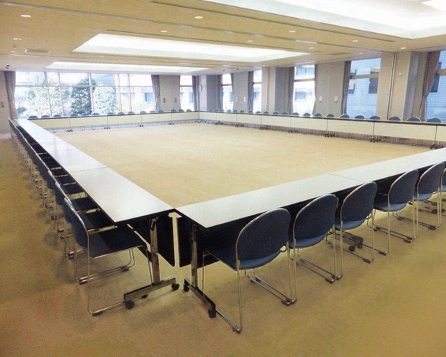 全国町村議員会館2F全室の画像1