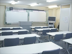 貸教室・貸会議室　内海３０２会議室の画像1