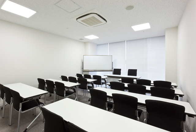 新大阪貸し会議室「丸ビル別館」2-1A(~21名)の画像1