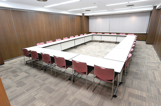鉄鋼会館会議室８０３(~35名)の画像2