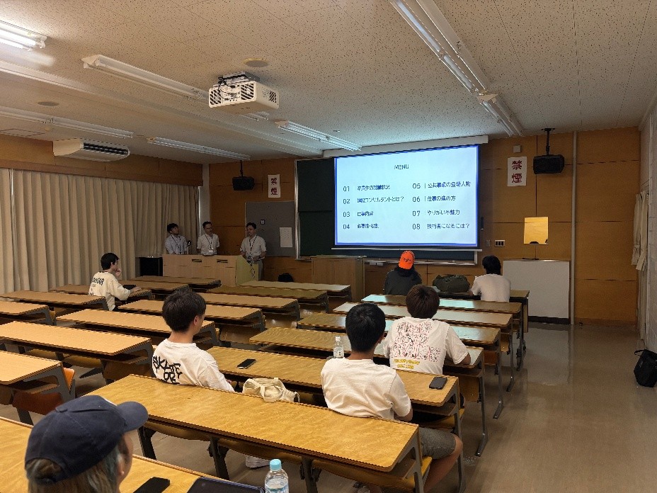 環境評価論で建設コンサルタント企業が大学での学びと社会とを繋げる講演を実施しました