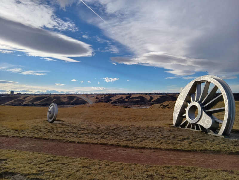 カナダ・ レスブリッジ大学に交換教授として滞在していた大西真一教授が帰国