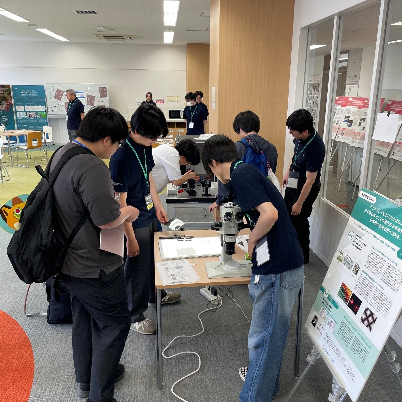 第1回オープンキャンパス電子情報工学科ブース
