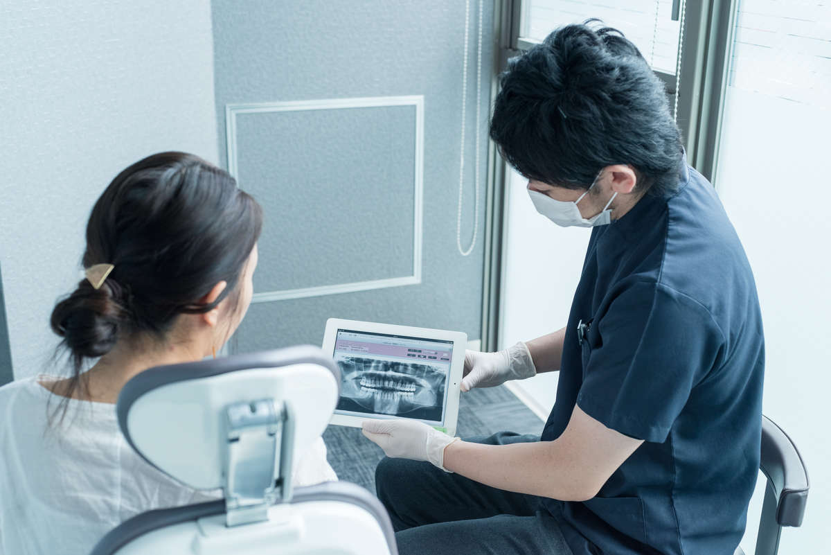 男性と女性の画像