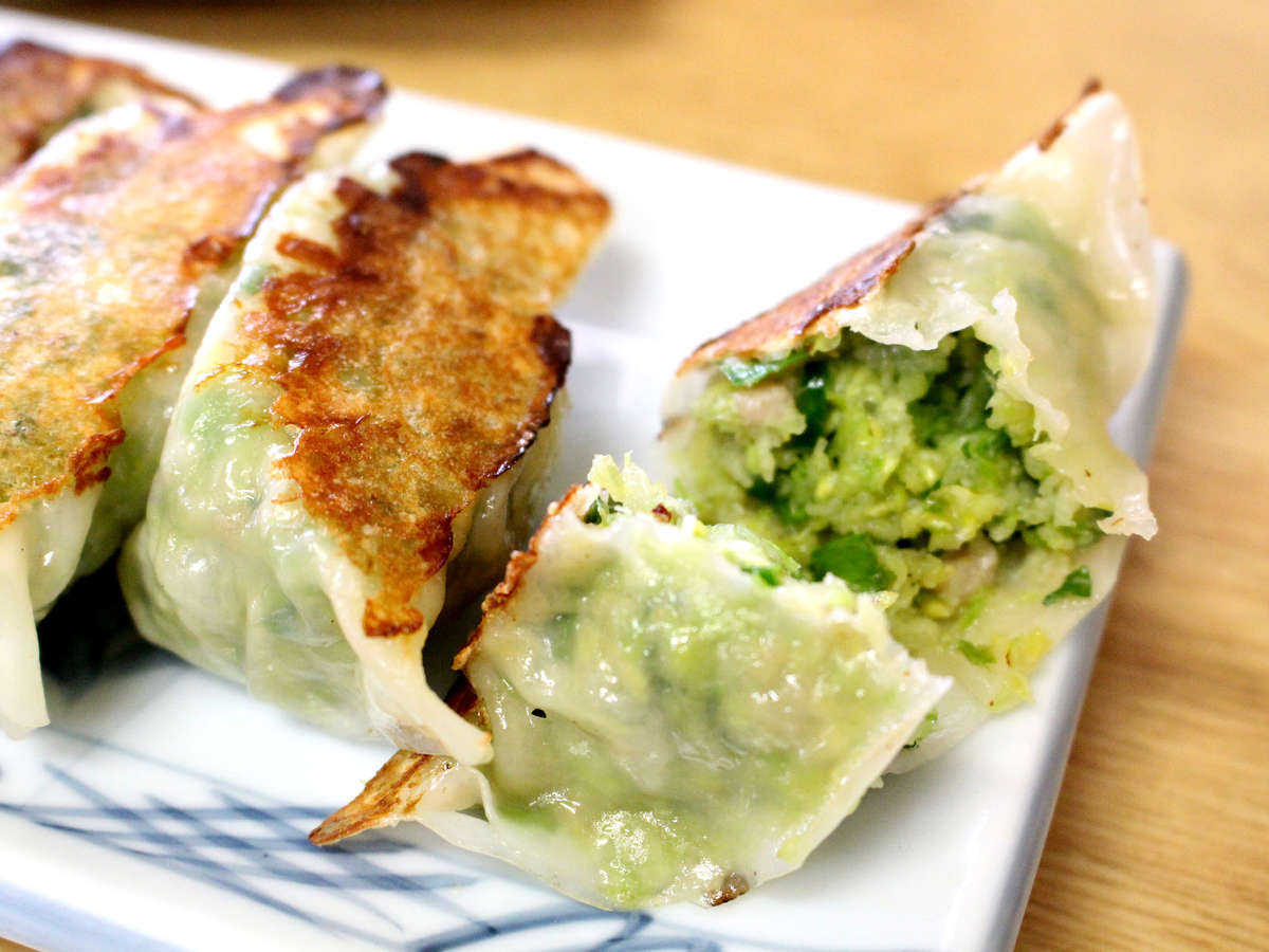 この餃子を求め 県内外からファンが訪れる お食事処みさ の餃子定食を食べたい 富士宮やきそば フードバレー公式ガイド