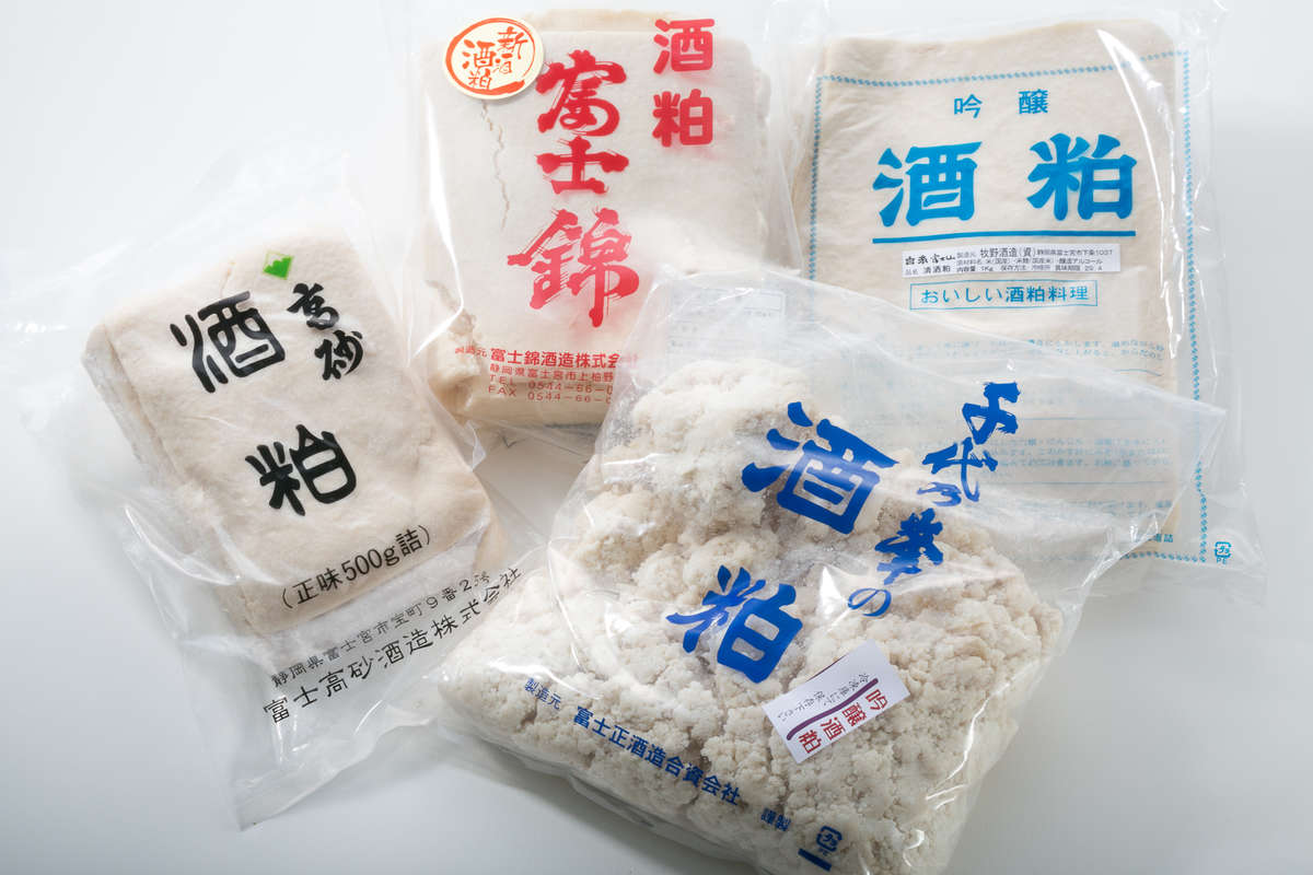 4つの酒蔵 4つの酒かすを甘酒で比較 味や香りの違いのほどは 富士宮やきそば フードバレー公式ガイド