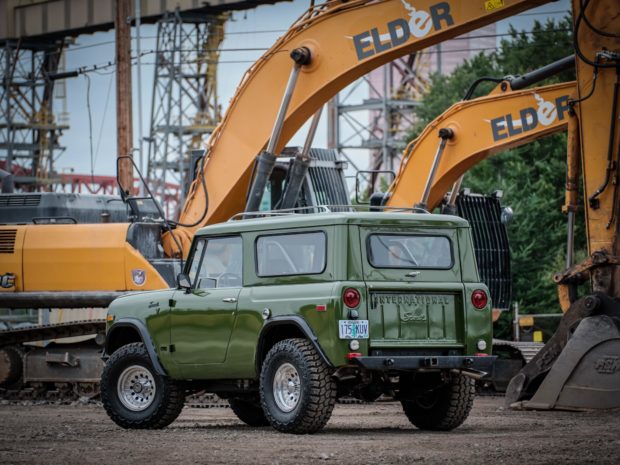 International Harvester Scout 800