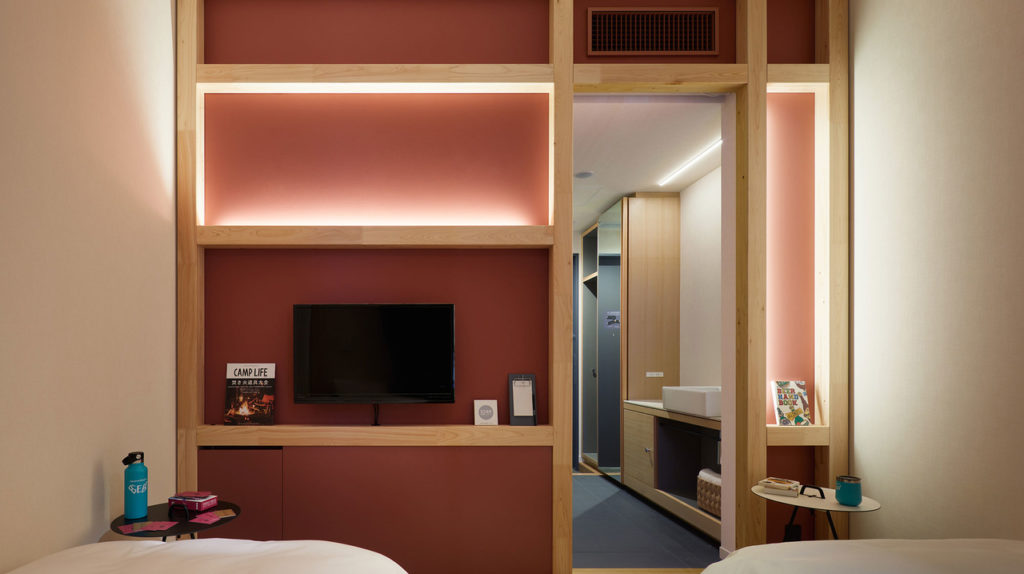 beb5-hotel-everyday-object-09