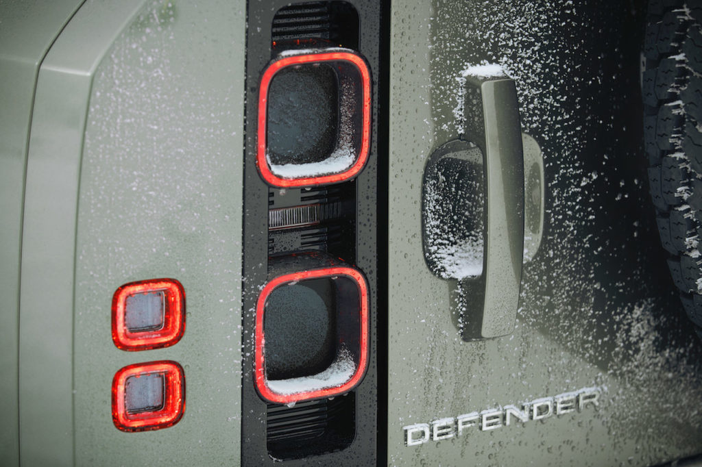 Land Rover Defender