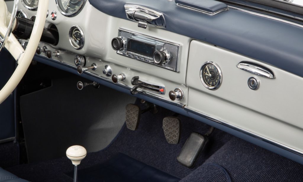 Mercedes 190SL-Everyday Object-09