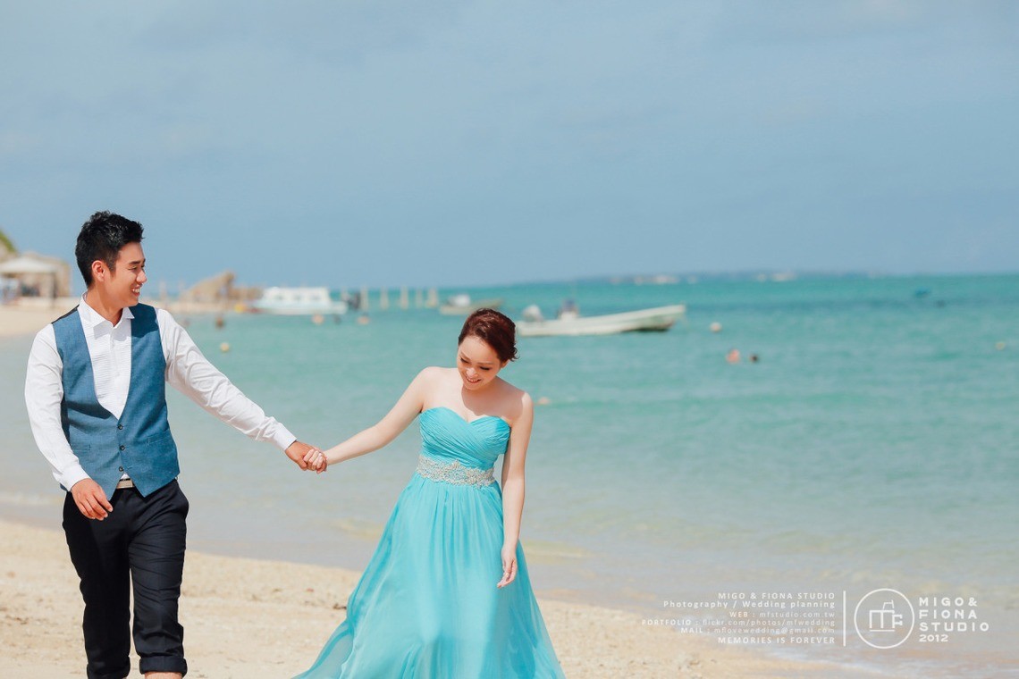 Beautiful blue with the crystal sea — Photo by MF STUDIO Migo