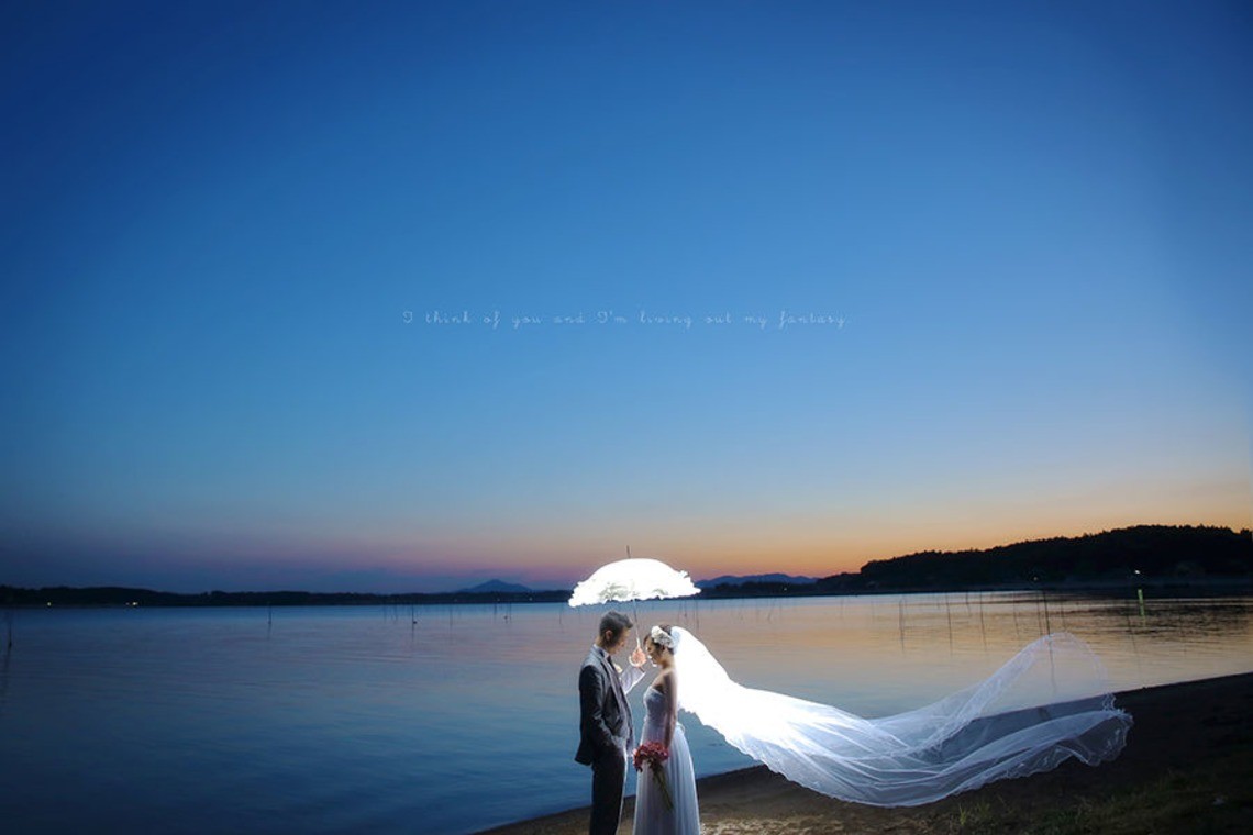 You light up my life — Photo by STUDIO GIROUX