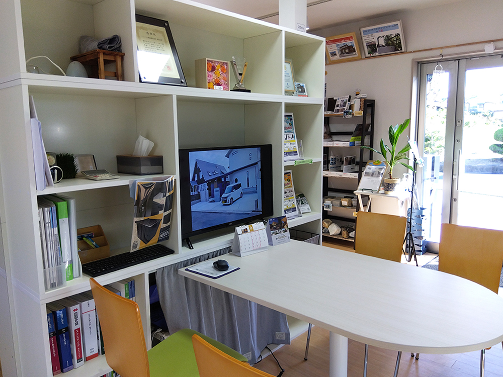 ファミリー庭園奈良店　店内　お打ち合わせスペース01