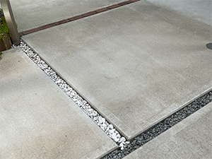 ファミリー庭園大阪店 展示品 土間コンクリート 目地 ファミリー庭園大阪店 展示品 土間コンクリート 目地