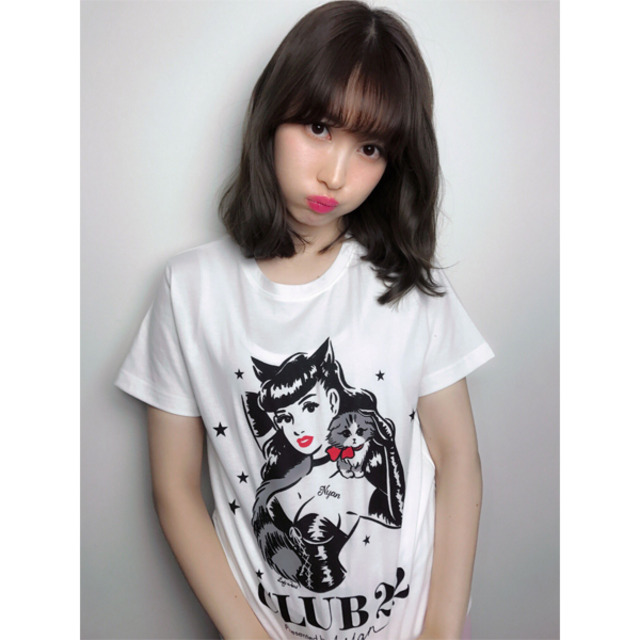 4116924-white