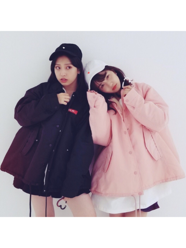 4272038-11._%e2%80%9cstrawberry_milk_cupcake.%e2%80%9d_coach_jkt___3