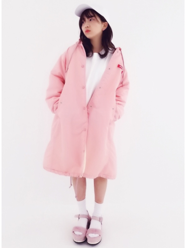 4342604-4265239-14.__%e2%80%9cstrawberry_milk_cupcake.%e2%80%9d_long_coach_jkt__2