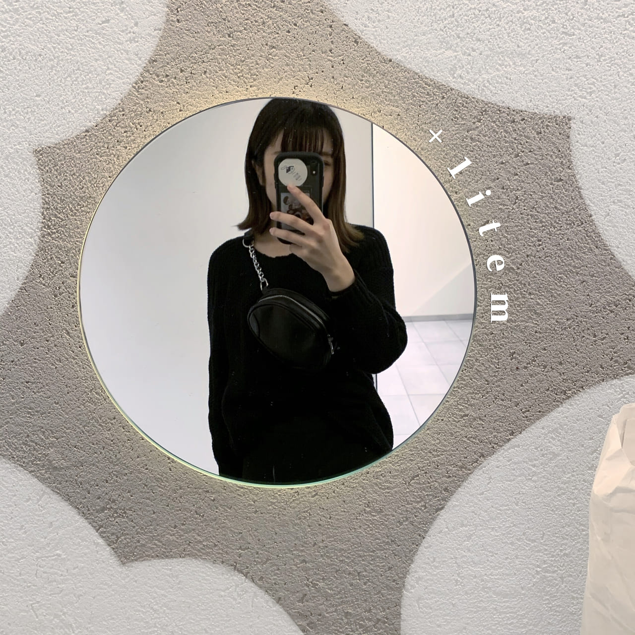 大人女子 春のブラックコーデに 1item 手の届きそうにない女子になりたいなら必見