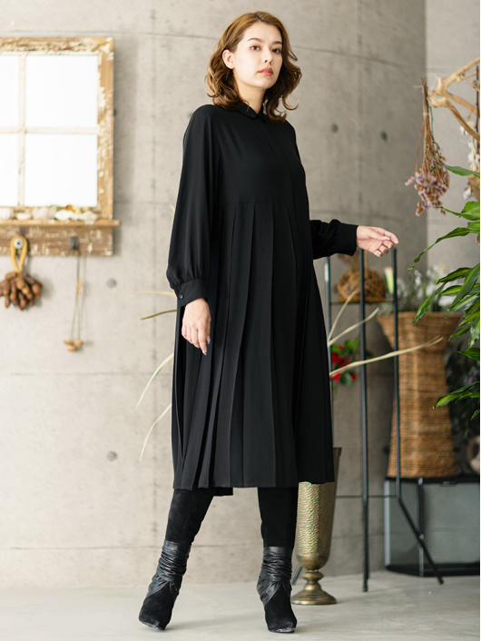 定価6万円相当！SPECCHIO♡プリーツノースリーブワンピース 定価6万円相当！SPECCHIO♡プリーツノースリーブワンピース