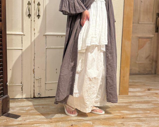 今季 ネストローブ コットンリネンウェザーバレルパンツ new color コットンリネンウェザーバレルパンツ new color｜nest Robe