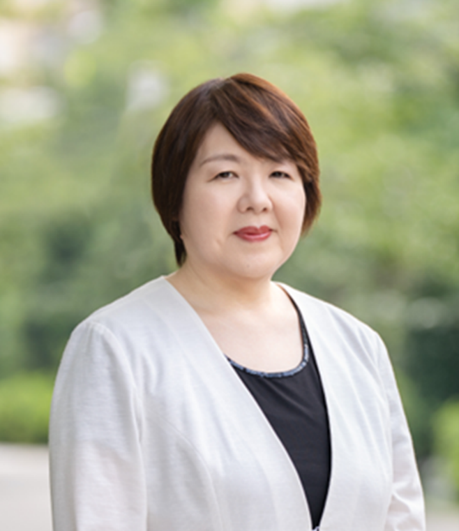 山口 英基 氏