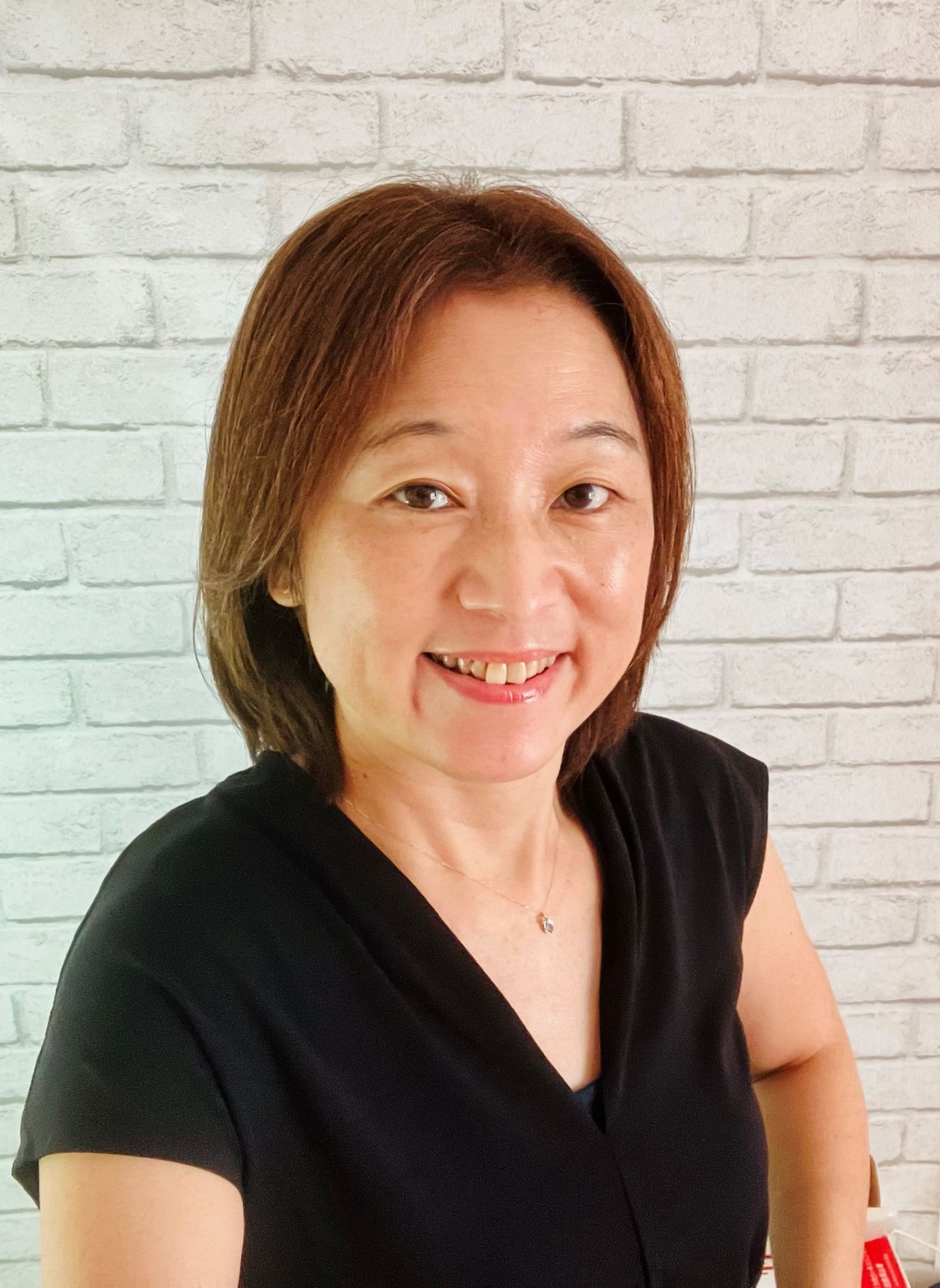 山口 英基 氏