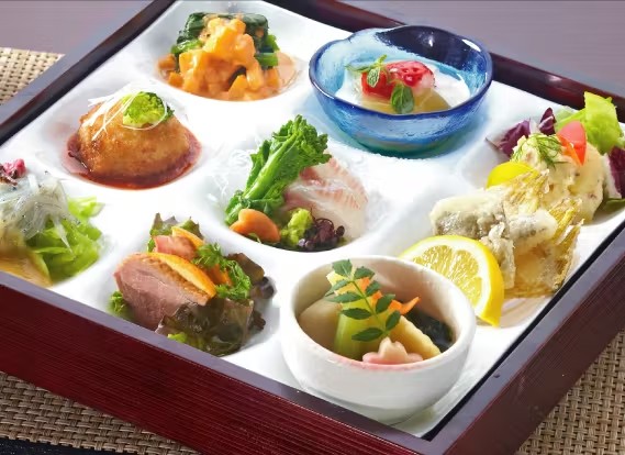 Asaba Onsen trays 修善寺あさば お膳 2枚セット 大館工芸社 Asaba Onsen trays 修善寺あさば お膳2枚セット 大館工芸社