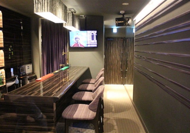 Y's BAR BASE(ワイズバーベース)TOP画像2