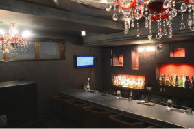 Girls Bar Luxury(ラグジュアリー)TOP画像1