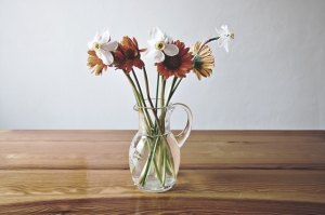 花を飾る習慣が心に与える影響のアイキャッチ画像