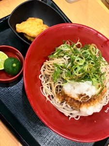 久しぶりの『なか卯』ごはんのアイキャッチ画像