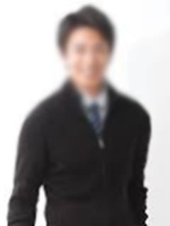 スタッフ前下さん