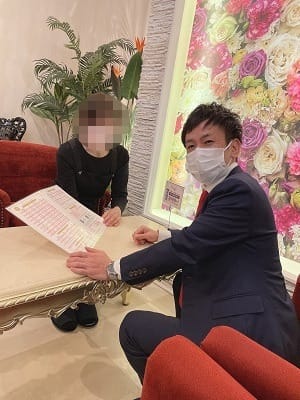 丁寧なエステカウンセリング！ 2025-08-09 17:58:30 | 濃厚即19妻店長ブログ