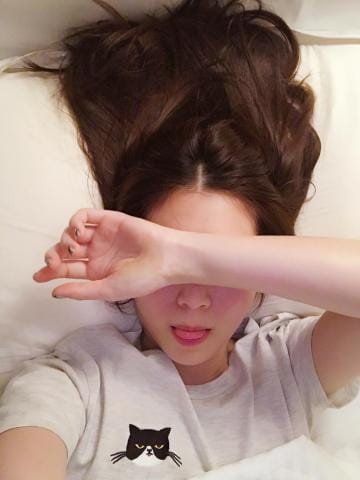 「待機中~」01/04(木) 19:19 | こっちゃんの写メ・風俗動画