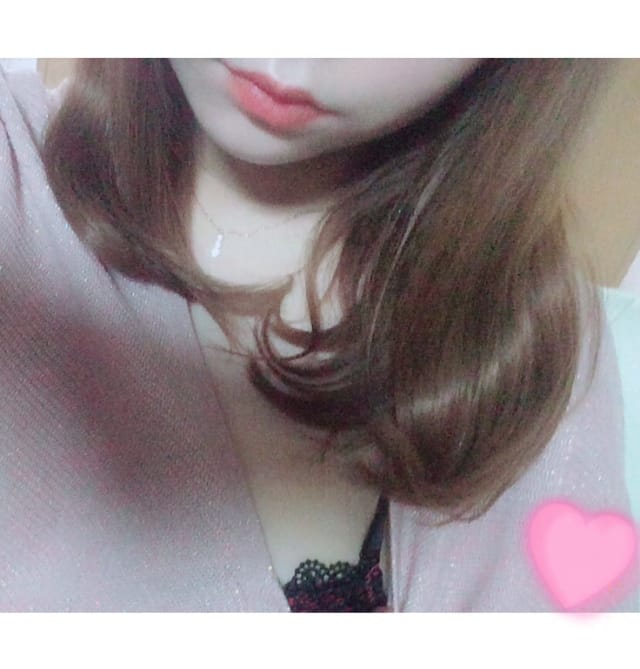 「Σ(・□・;)」02/28(水) 00:23 | りなの写メ・風俗動画