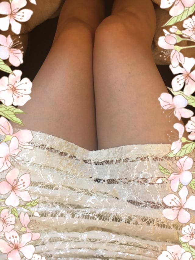 「ナマ足(≧∀≦)」04/23(月) 17:28 | ほのかの写メ・風俗動画