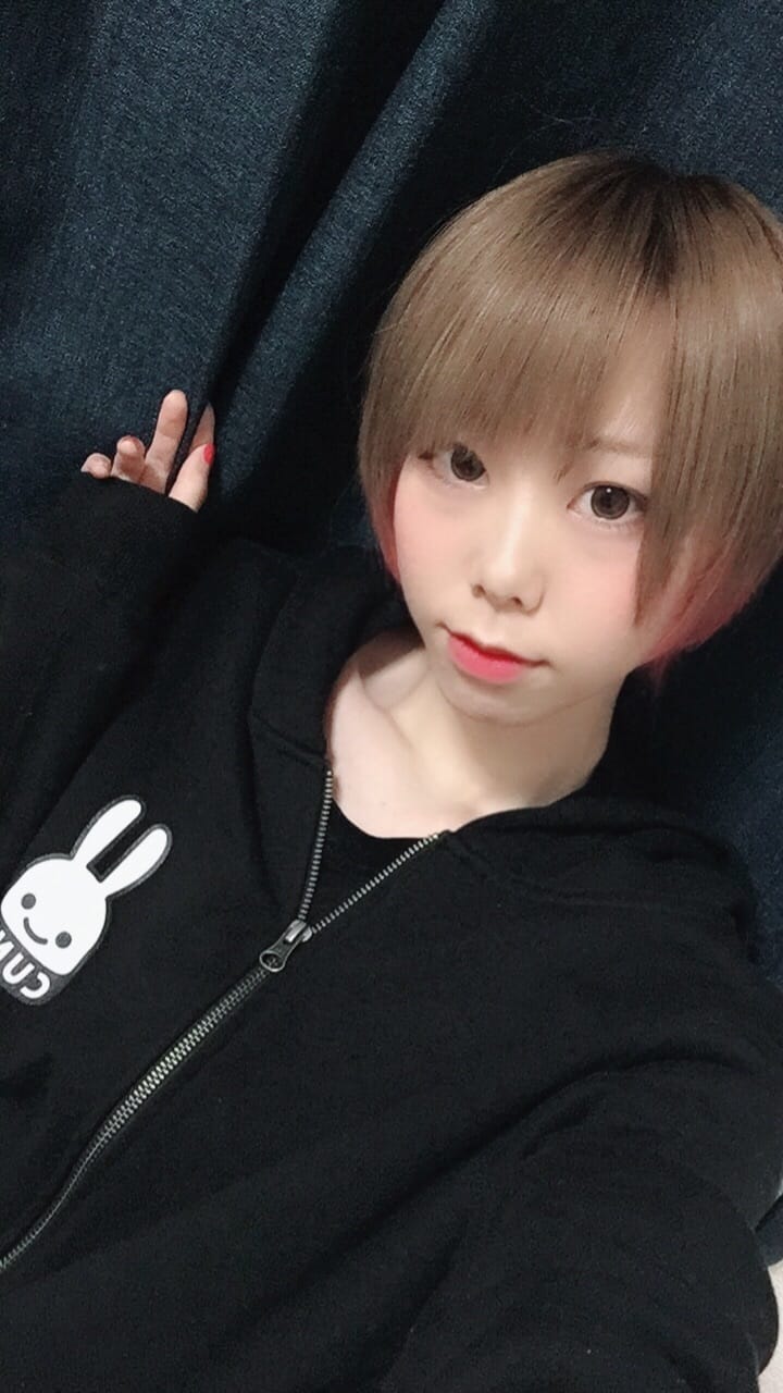 「おはよ〜」04/24(火) 13:32 | みきの写メ・風俗動画