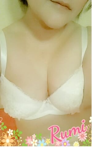 「あそびにきてね♡」04/26(木) 07:08 | るみの写メ・風俗動画