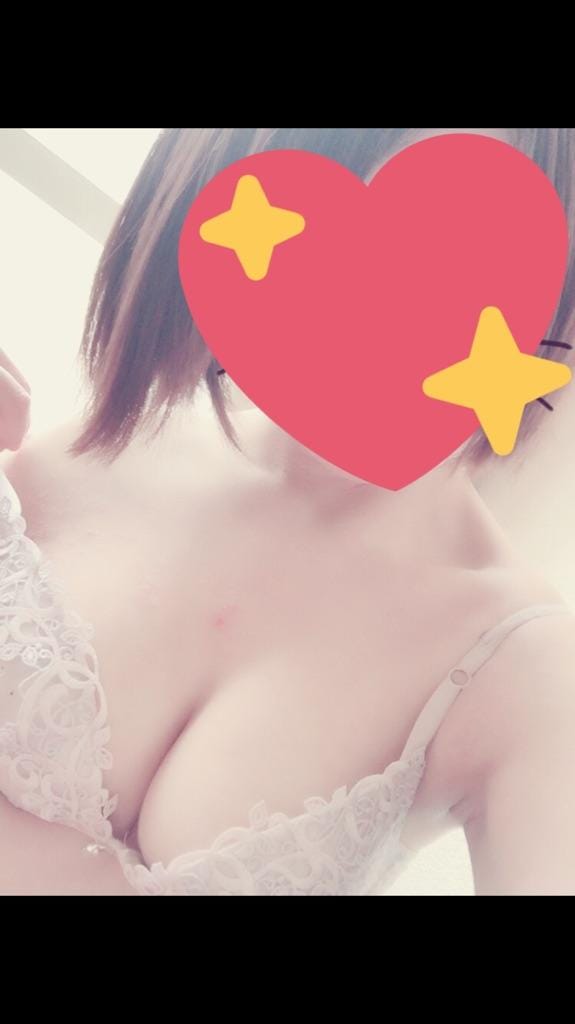 「はじめまして♡♡」05/21(月) 15:38 | みゆき ★癒しの爆乳降臨★の写メ・風俗動画