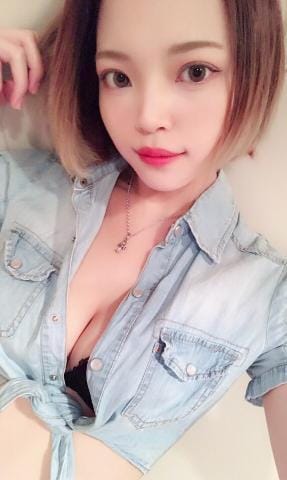 「出勤してる」05/22(火) 15:35 | のあの写メ・風俗動画